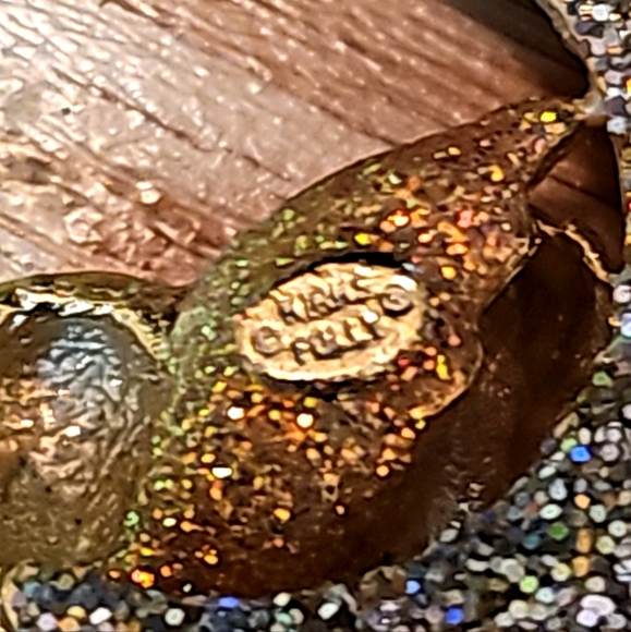 Kirks Folly Wall Angel Decor - Picture 4 of 7